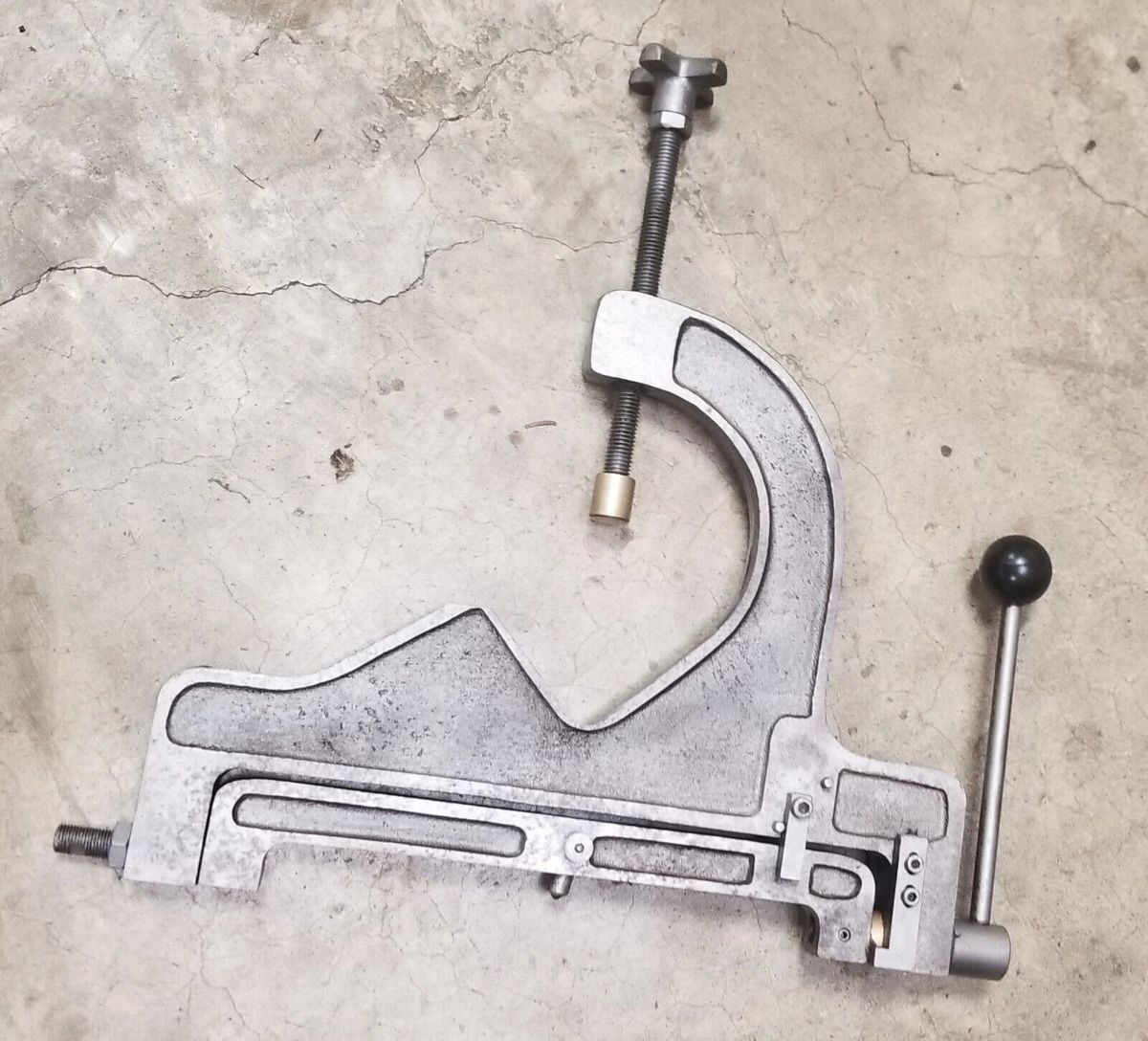 Radius Dresser Universal Crankshaft Grinder